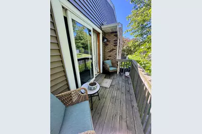 2430 E 51st Street #C, Davenport, IA 52807 - Photo 7