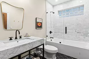 820 W Buckingham Pl, Chicago, IL 60657 - Photo 19