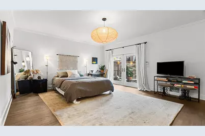 820 W Buckingham Place #1, Chicago, IL 60657 - Photo 9