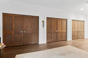 820 W Buckingham Pl, Chicago, IL 60657 - Photo 11