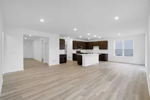 369 Cottrell Ln, Aurora, IL 60506 - Photo 3