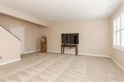 1412 Kickapoo Creek Road, Bloomington, IL 61705 - Photo 35