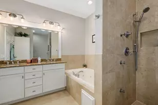 2222 W Belmont Ave, Chicago, IL 60618 - Photo 17