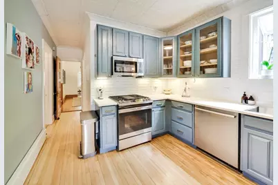 2433 W Hutchinson Street, Chicago, IL 60618 - Photo 9