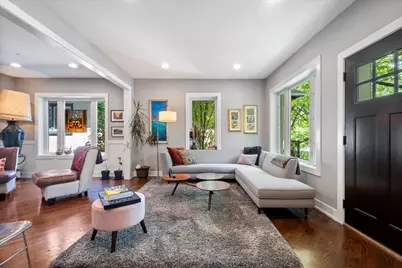1130 Dewey Avenue, Evanston, IL 60202 - Photo 3