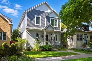 1130 Dewey Ave, Evanston, IL 60202 - Photo 1