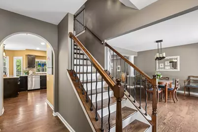 459 Rock Hall Circle, Grayslake, IL 60030 - Photo 3