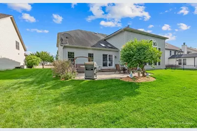 505 Moose Lake Drive, North Aurora, IL 60542 - Photo 39