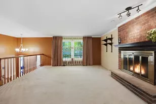 516 Janine Ln, Schaumburg, IL 60193 - Photo 5