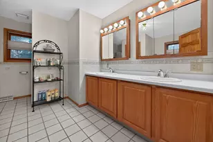 2039 Bernadette Ln, Yorkville, IL 60560 - Photo 17