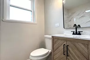 17524 Walter St, Lansing, IL 60438 - Photo 11