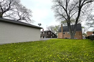17524 Walter St, Lansing, IL 60438 - Photo 23