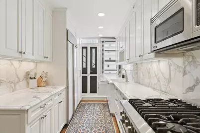 1120 N Lake Shore Drive #16B, Chicago, IL 60611 - Photo 17