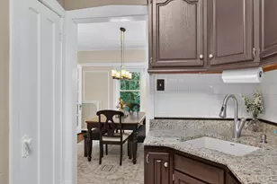 5515 N Winthrop Ave, Chicago, IL 60640 - Photo 17