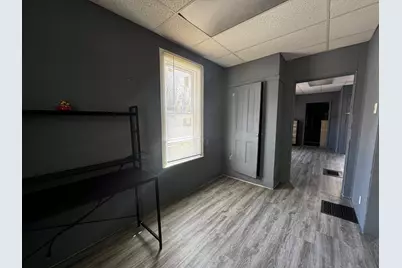 801 N Mill Street, Pontiac, IL 61764 - Photo 5
