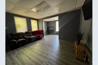 801 N Mill Street, Pontiac, IL 61764 - Photo 3