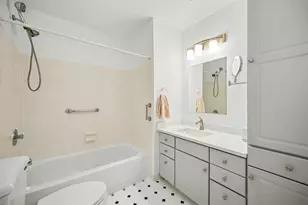 114 W Berkshire Ave, Lombard, IL 60148 - Photo 25