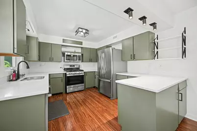 114 W Berkshire Avenue, Lombard, IL 60148 - Photo 13