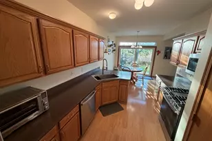 18251 Kirby Dr, Tinley Park, IL 60487 - Photo 15
