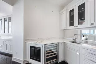 401 N Wabash Ave, Chicago, IL 60611 - Photo 13