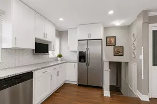 115 N Rose Ave, Addison, IL 60101 - Photo 5