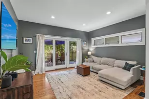 2724 Simpson St, Evanston, IL 60201 - Photo 7