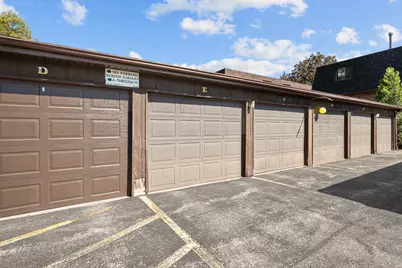 2501 26th Avenue Court #1-E, Rock Island, IL 61201 - Photo 23