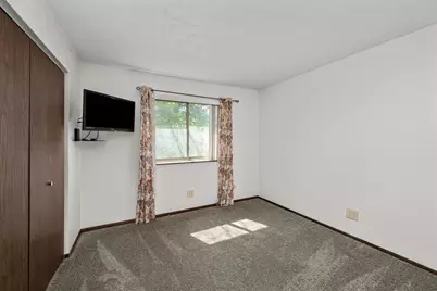 2501 26th Avenue Court #1-E, Rock Island, IL 61201 - Photo 17
