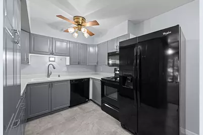 2501 26th Avenue Court #1-E, Rock Island, IL 61201 - Photo 9