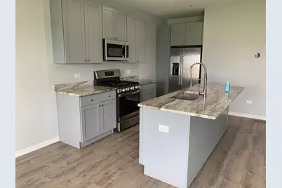 906 Gillespie Lane, Yorkville, IL 60560 - Photo 5