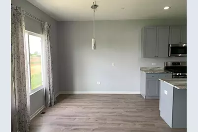 906 Gillespie Lane, Yorkville, IL 60560 - Photo 7