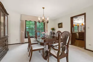 65 Regent Dr, Oak Brook, IL 60523 - Photo 7
