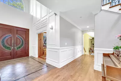4110 Valley View Road, Crystal Lake, IL 60012 - Photo 9