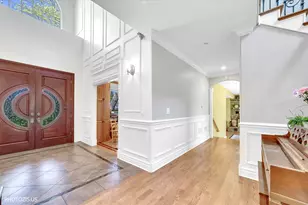 4110 Valley View Rd, Crystal Lake, IL 60012 - Photo 9