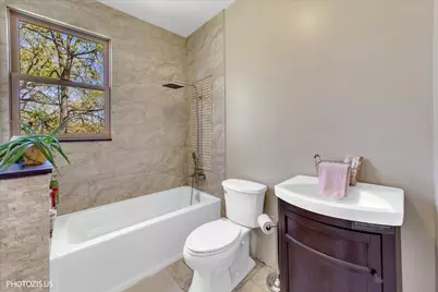 4110 Valley View Road, Crystal Lake, IL 60012 - Photo 27