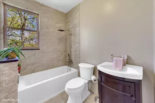 4110 Valley View Rd, Crystal Lake, IL 60012 - Photo 27