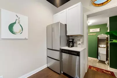 330 W Evergreen Avenue #CH, Chicago, IL 60610 - Photo 5