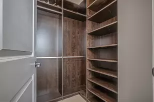 225 N Columbus Dr, Chicago, IL 60601 - Photo 29