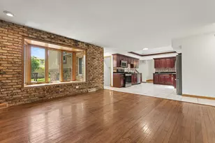 6351 W 124th Pl, Palos Heights, IL 60463 - Photo 9