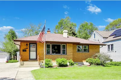 210 N 2nd Avenue, Villa Park, IL 60181 - Photo 1