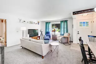 210 N 2nd Ave, Villa Park, IL 60181 - Photo 5