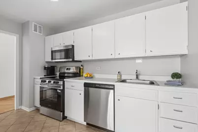 5455 N Sheridan Road #2803, Chicago, IL 60640 - Photo 9