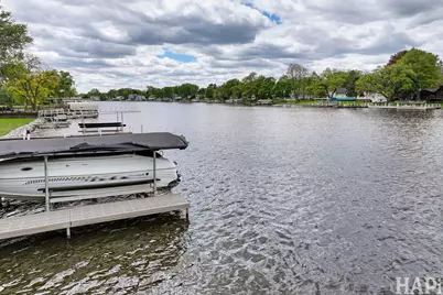 1611 N Woodlawn Park Avenue, McHenry, IL 60051 - Photo 3