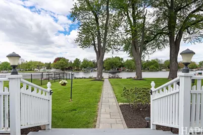 1611 N Woodlawn Park Avenue, McHenry, IL 60051 - Photo 7