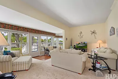 1611 N Woodlawn Park Avenue, McHenry, IL 60051 - Photo 15