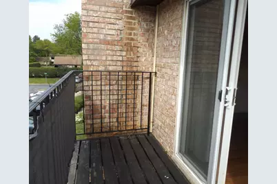 710 W Huntington Commons Road #3A, Mount Prospect, IL 60056 - Photo 9
