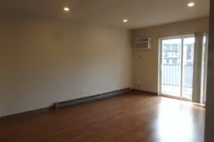 710 W Huntington Commons Rd, Mount Prospect, IL 60056 - Photo 5