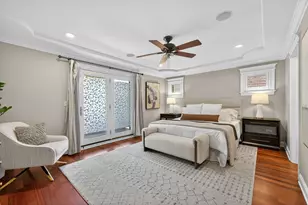 924 W Roscoe St, Chicago, IL 60657 - Photo 23