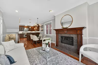 924 W Roscoe Street #1, Chicago, IL 60657 - Photo 11