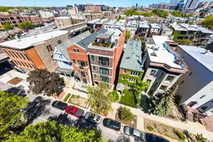 924 W Roscoe St, Chicago, IL 60657 - Photo 5